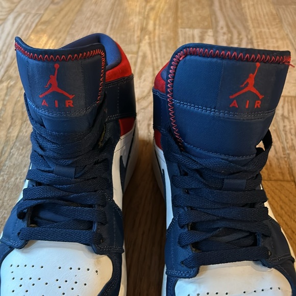 Nike Air Jordan’s size US7 men.   8.5 women - Picture 4 of 10